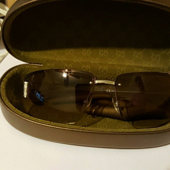 Gucci Accessories - Sunglasses
