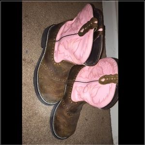 Justin's fat baby boots