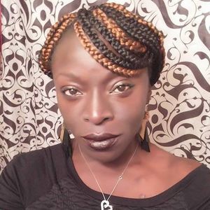 Meet your Posher, Victoria