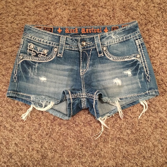 Rock Revival shorts sz 26
