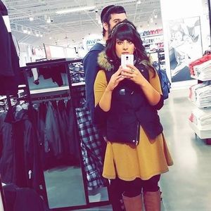 Meet your Posher, Toba