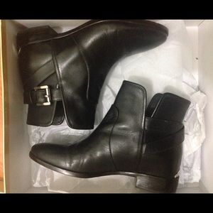 Additional pics for MK booties