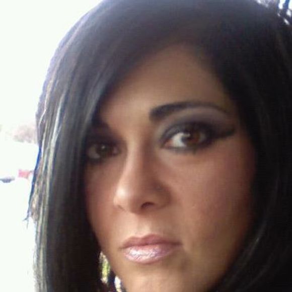 Meet your Posher, Dena