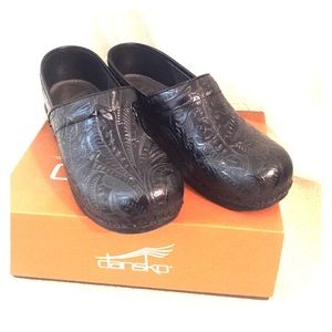 DANSKO Black Embossed Clogs