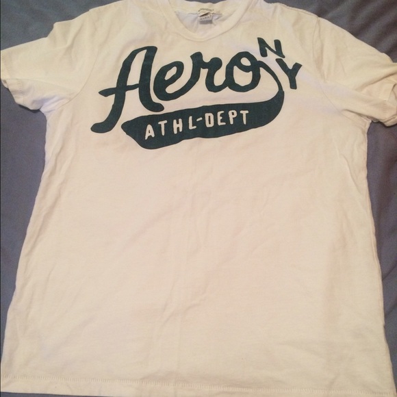Aeropostal tshirt size L