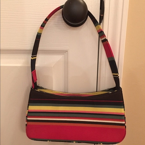 TRENDY SPRING HANDBAG!! - Picture 3 of 3