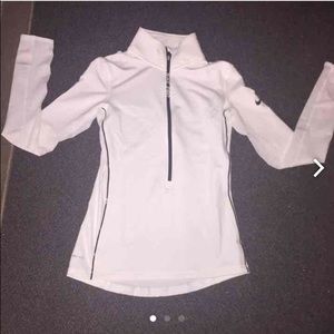 Nike Pro Pull Over