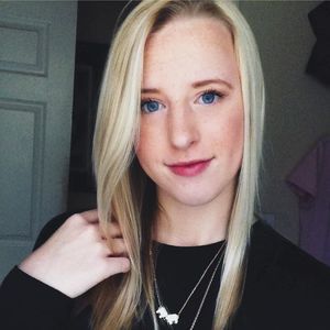 Meet your Posher, Molly