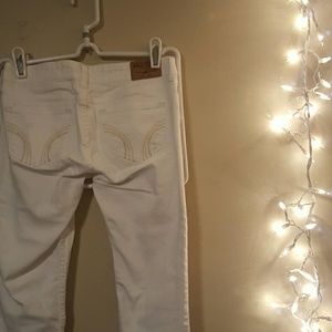White Hollister jeans