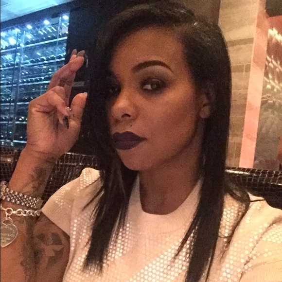 Meet your Posher, Kendall