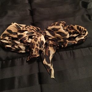 Leopard print head band with bow!