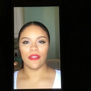 Meet your Posher, Desiree