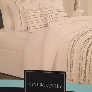 Cynthia Rowley Other Cali King Ruffle Comforter Set Poshmark