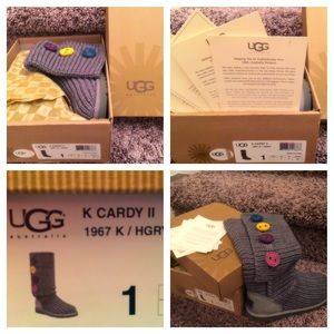 UGG Tall Cardy II Kids Boots (SIZE 1)
Gray Boots