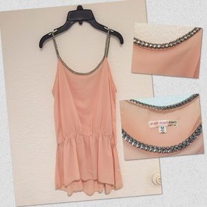 PINK TOP W/ DIAMOND NECKLINE