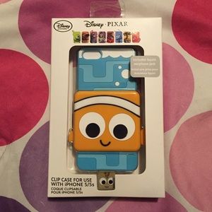 Authentic Disney (Finding Nemo) iPhone 5/5s Case