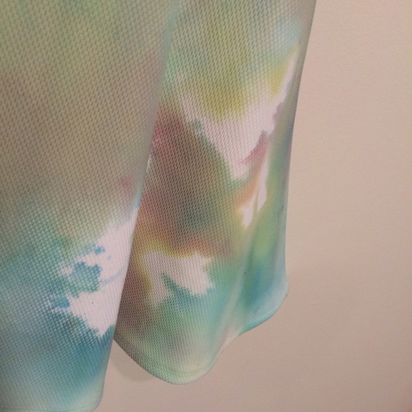Destructed Tie Dye - Picture 5 of 7