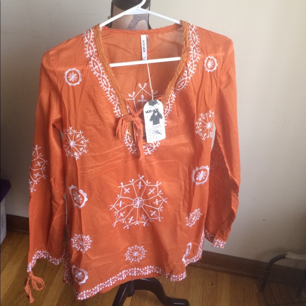 Sexy Woven Tunic - Picture 4 of 4