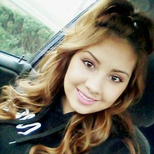 Meet your Posher, Azucena