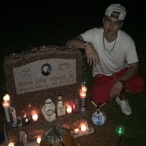 Meet your Posher, Travis