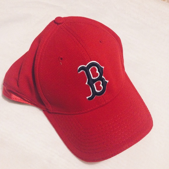 Brand New Authentic Red Sox Hat - Picture 1 of 3