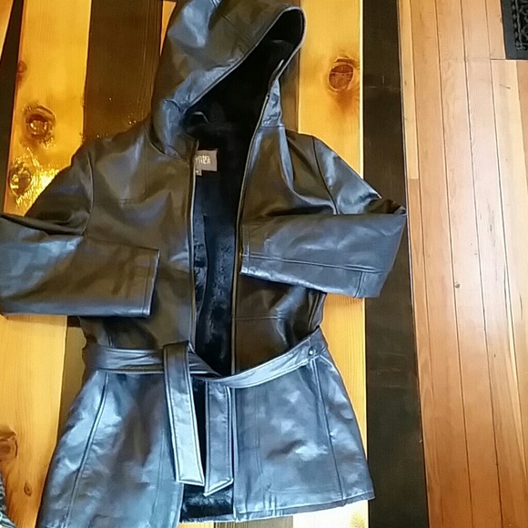 Wilsons Black Authentic Leather Coat - Picture 2 of 4