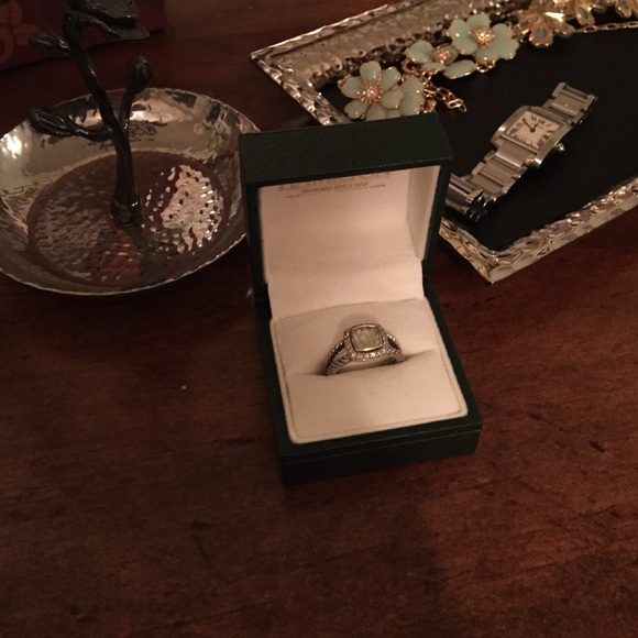 Petite David Yurman Ring - Picture 2 of 4