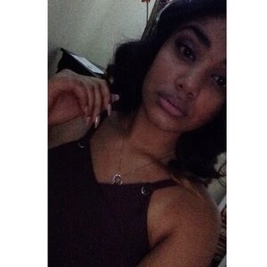 Meet your Posher, Priya