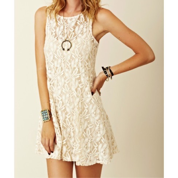 Free People Dresses & Skirts - ✨FLASH SALE Free People Cream Lace Dress XS