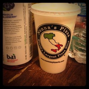 Vintage nonna's pizza cup