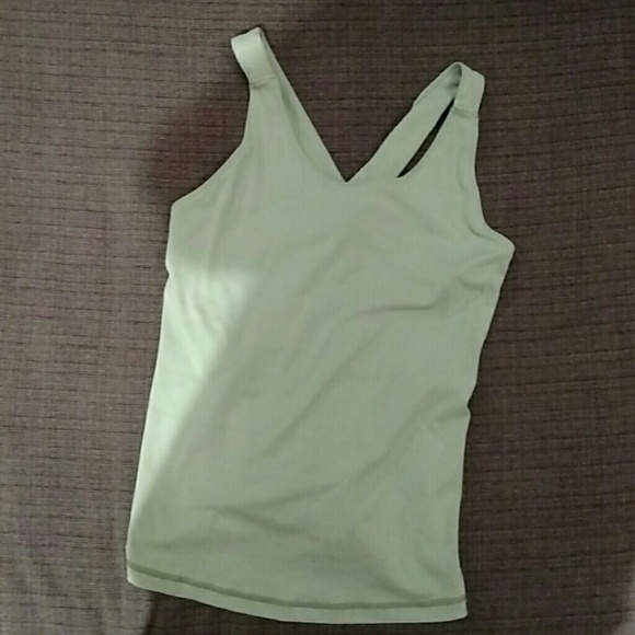 Green lululemon tank top
