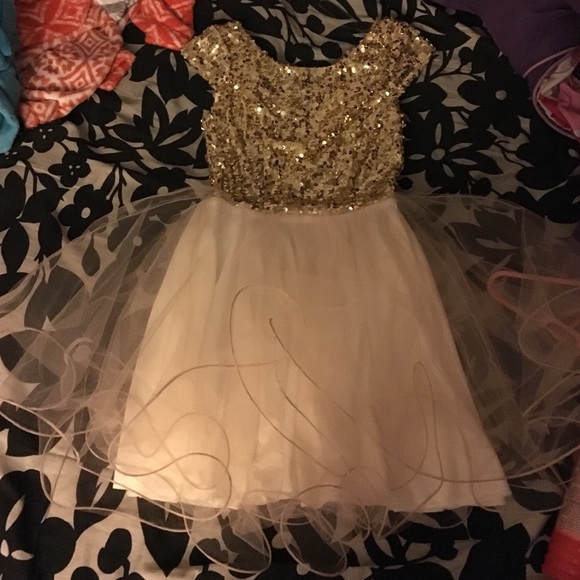 Gold sequin dress--reposh!