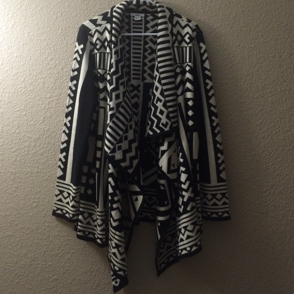 Tribal Cardigan - Featured on Pretty Little Liars
