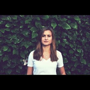 Meet your Posher, Casey rae