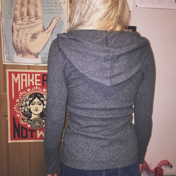 Calvin Klein pullover - Picture 2 of 3