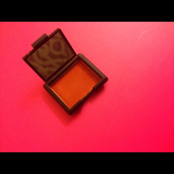 Nars single eyeshadow in the shade Persia