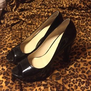 Nine West Cordy peep toe platform heels