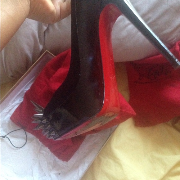 Christian louboutin designer heels - Picture 2 of 4