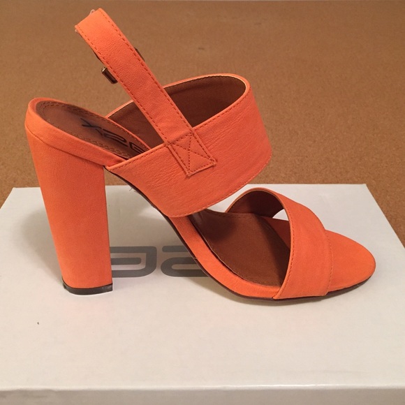 X2B Chunky Heel Sling Back Mule - Picture 2 of 4
