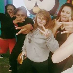 Meet your Posher, Makayla