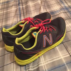 New balance running shoes