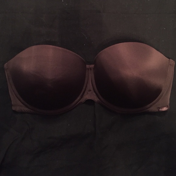 Calvin Klein 34D Strapless Push-up Bra
