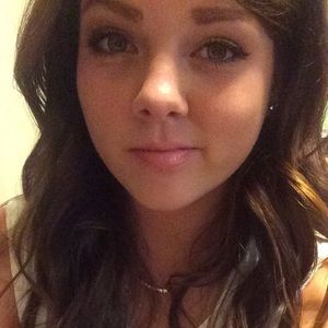 Meet your Posher, Cherish