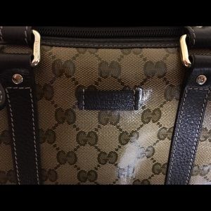 Additional pictures of Gucci bag