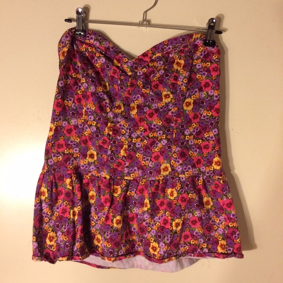 Strap less bustier floral shirt