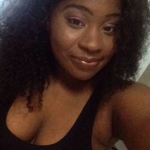 Meet your Posher, Jasmine