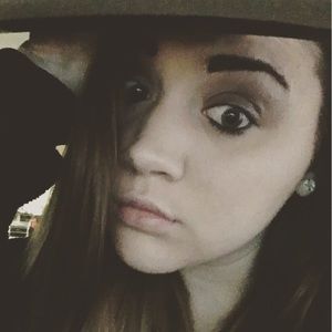 Meet your Posher, Jess
