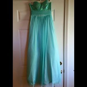 Blue/green prom dress.