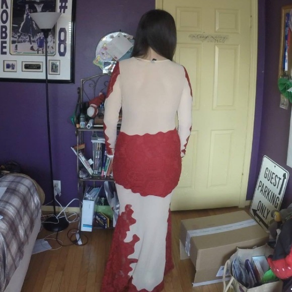 Meet your Posher, Jessica - Picture 2 of 5