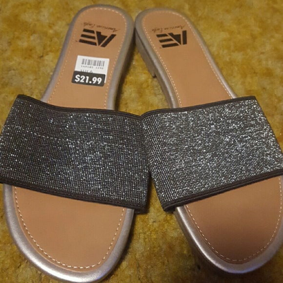 Shoes - Picture 1 of 2